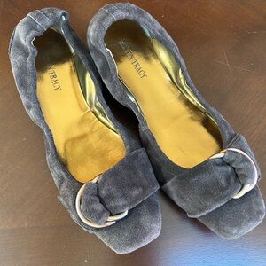 Ellen Tracy Gabby Ballet flats- Brown Suede (New Chocolate)-10M  NEVER WORN